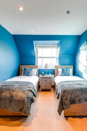 Entire 2 Bed Flat Contractors Families and Relocators